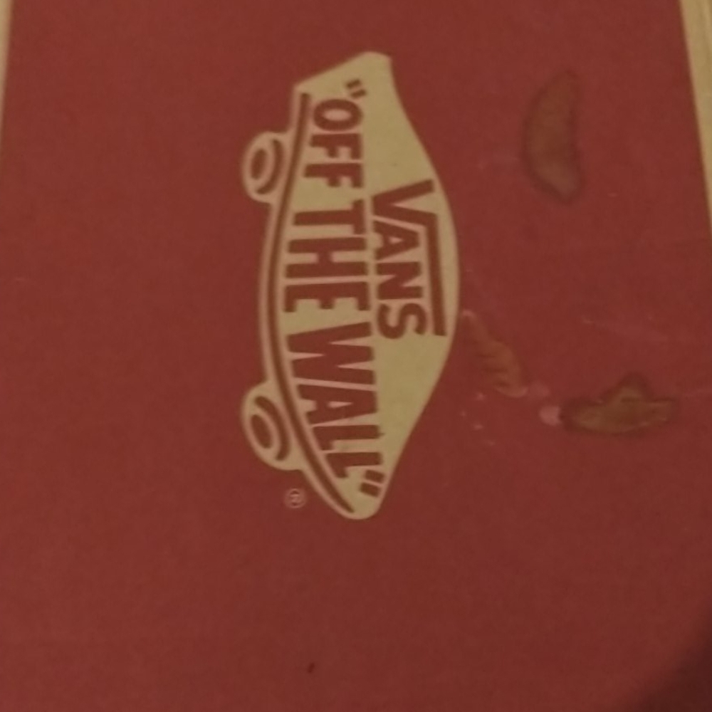 Vans - Picture 2 of 3